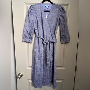 NWT Draper James Embroidered Dot Chambray Wrap Dress Size 2